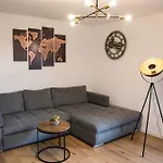 Casa Materi Lägenhet Poppenhausen